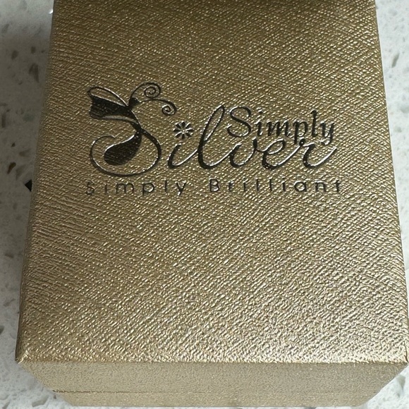 STERLING SILVER TRIPLE ROW ETERNITY BAND SIZE 9 - Picture 17 of 17